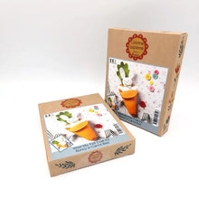 Load image into Gallery viewer, Bunny in Carrot Felt Craft Mini Kit
