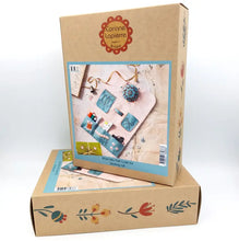 Load image into Gallery viewer, Sewing Roll Felt Craft Kit
